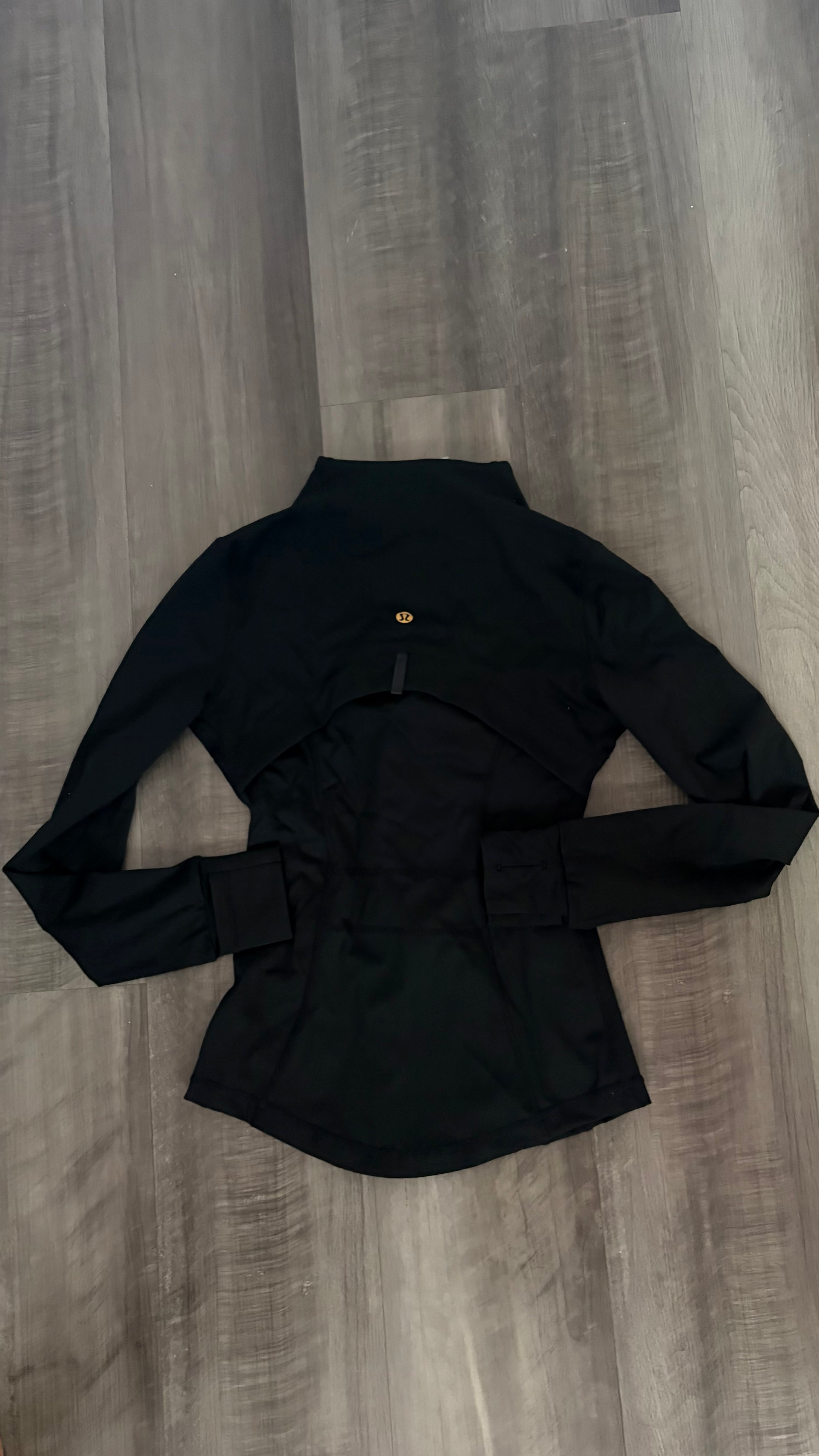 Black w Gold Zipper Lululemon Define Jacket & Shorts Set(Size 2)